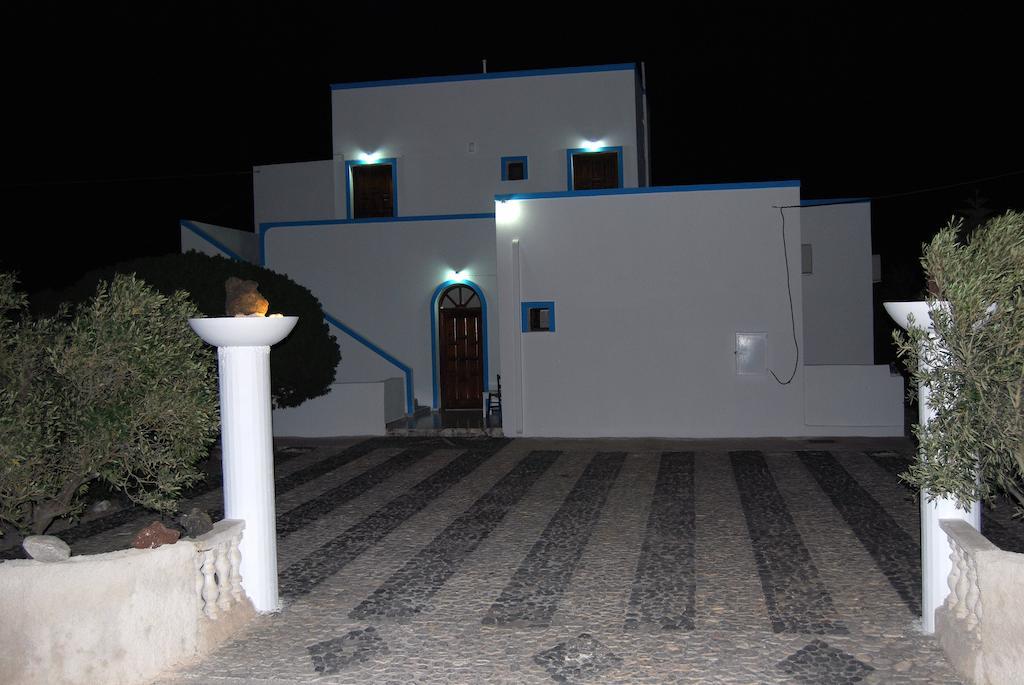Apollo Rooms Perissa  Exterior photo
